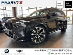 Black sapphire Gebraucht 2023 BMW X7 M Sport SUV | 92.990 € (Etwas zu teuer)