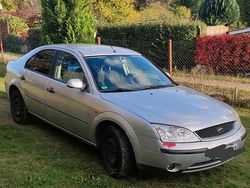 Silber Gebraucht 2002 Ford Mondeo Limousine | 1.500 € (Fairer Preis)