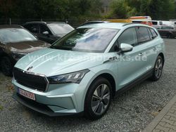 Silber Gebraucht 2023 Skoda Enyaq iV Loft SUV | 29.980 € (Fairer Preis)