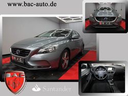 Grau Gebraucht 2015 Volvo V40 You! Limousine | 10.950 € (Fairer Preis)