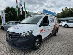 Weiß Gebraucht 2016 Mercedes Vito Van / Kleinbus | 9.999 €