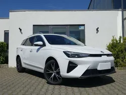 MG MG5 EV