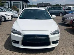Weiß Gebraucht 2011 Mitsubishi Lancer Sportback Kombi | 4.390 €