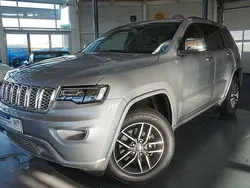 Grau Gebraucht 2022 Jeep Grand Cherokee Limited SUV | 35.922 €