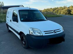 Weiß Gebraucht 2007 Citroën Berlingo Advance Van / Kleinbus | 3.845 € (Teuer)