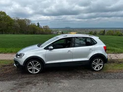 Silber Gebraucht 2014 VW Polo Cross Kleinwagen | 9.990 € (Fairer Preis)