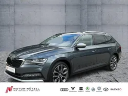 Quarzgrau metallic Gebraucht 2022 Skoda Superb Kombi | 30.930 € (Teuer)