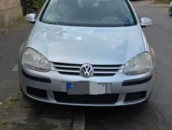 Silber Gebraucht 2004 VW Golf IV Comfortline Limousine | 1.900 € (Guter Preis)