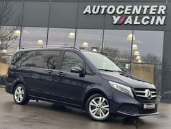 Blau Gebraucht 2021 Mercedes V300 Avantgarde Van / Kleinbus | 38.790 € (Superpreis)