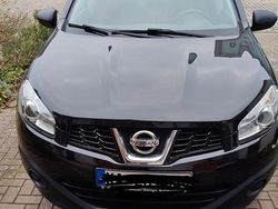 Schwarz Gebraucht 2013 Nissan Qashqai +2 Acenta SUV | 7.200 € (Fairer Preis)