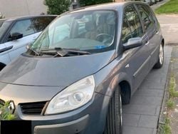 Andere farben Gebraucht 2007 Renault Scénic Van / Kleinbus | 2.490 € (Fairer Preis)