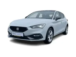 Weiß Gebraucht 2020 Seat Leon FR Limousine | 19.890 € (Fairer Preis)