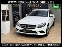 Weiß Gebraucht 2019 Mercedes C300 Avantgarde Kombi | 23.850 € (Guter Preis)