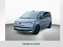 Monosilber metallic Gebraucht 2024 VW Multivan Van / Kleinbus | 62.450 € (Teuer)