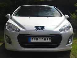Weiß Gebraucht 2013 Peugeot 308 CC Active Cabrio | 7.900 € (Fairer Preis)