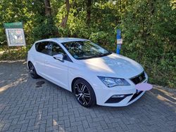 Weiß Gebraucht 2017 Seat Leon FR Limousine | 12.350 € (Fairer Preis)