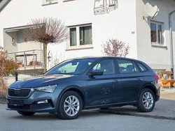 Grau Gebraucht 2020 Skoda Scala Ambition Kleinwagen | 15.990 € (Fairer Preis)