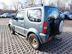 Grau Gebraucht 2007 Suzuki Jimny Club SUV | 3.900 €