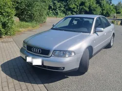 Silber Gebraucht 2000 Audi A4 Limousine | 2.500 € (Fairer Preis)