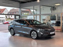 Grau Gebraucht 2019 Ford Focus Kombi | 17.950 € (Fairer Preis)