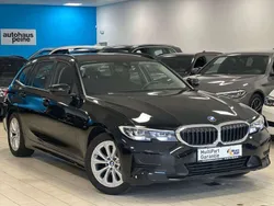 Schwarz ii Gebraucht 2022 BMW 318 Advantage Kombi | 21.799 € (Guter Preis)