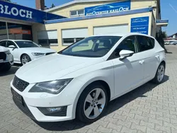 "candy" weiss Gebraucht 2014 Seat Leon FR Sport Limousine | 8.200 € (Fairer Preis)