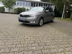 Grau Gebraucht 2016 Skoda Rapid Joy Limousine | 5.999 € (Superpreis)