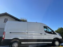 Weiß Gebraucht 2023 Ford Transit Van / Kleinbus | 34.888 € (Etwas zu teuer)