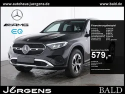 Schwarz unilack schwarz Gebraucht 2025 Mercedes GLC300e Avantgarde SUV | 61.490 € (Guter Preis)