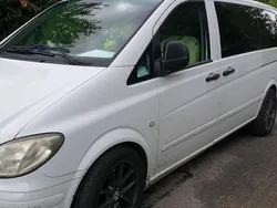 Weiß Gebraucht 2009 Mercedes Vito Van / Kleinbus | 8.500 €