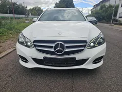 Weiß Gebraucht 2013 Mercedes E200 Kombi | 12.990 € (Fairer Preis)