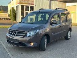 Braun Gebraucht 2015 Mercedes Citan 112 Kombi | 7.950 € (Guter Preis)