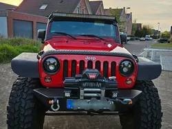 Rot Gebraucht 2012 Jeep Wrangler Unlimited Sahara SUV | 36.500 € (Teuer)