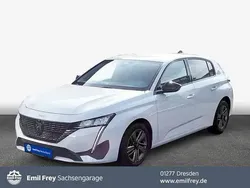 Weiss Gebraucht 2024 Peugeot 308 Allure Limousine | 24.940 € (Guter Preis)