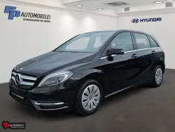 Schwarz Gebraucht 2014 Mercedes B200 Van / Kleinbus | 16.990 € (Etwas zu teuer)