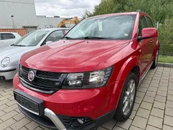 Rot Gebraucht 2015 Fiat Freemont Cross SUV | 7.666 € (Guter Preis)