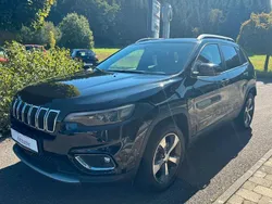 Diamond black crystal p/c Gebraucht 2019 Jeep Cherokee Limited SUV | 25.990 € (Etwas zu teuer)
