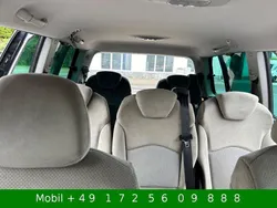 Astergrau Gebraucht 2008 Peugeot 807 Premium Van / Kleinbus | 5.999 €