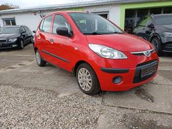 Rot Gebraucht 2010 Hyundai i10 Edition Kleinwagen | 2.899 € (Fairer Preis)