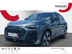 Grau (daytonagrau perleffekt) Neu 2025 Audi SQ5 Comfort SUV | 84.443 € (Superpreis)