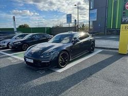Grau Gebraucht 2018 Porsche Panamera S E-Hybrid Sport Turismo Limousine | 62.500 €