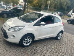 Weiß Gebraucht 2014 Ford Ka Kleinwagen | 2.299 € (Teuer)
