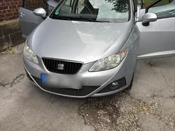 Silber Gebraucht 2011 Seat Ibiza Kleinwagen | 2.999 € (Fairer Preis)