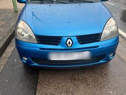 Blau Gebraucht 2005 Renault Clio II Kleinwagen | 800 € (Superpreis)