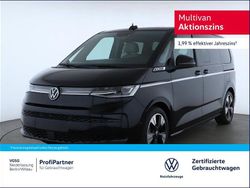 Schwarz (deep black perleffekt (schwarz)) Gebraucht 2025 VW Multivan Style Van | 77.860 €