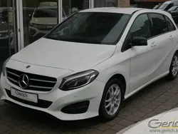 Kabaraschwarz metallic Gebraucht 2018 Mercedes X250 Abholung | 29.990 € (Etwas zu teuer)