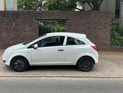 Weiß Gebraucht 2010 Opel Corsa Innovation Limousine | 2.000 € (Guter Preis)
