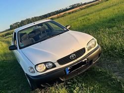 Weiß Gebraucht 2000 Toyota Corolla Kleinwagen | 1.650 € (Superpreis)