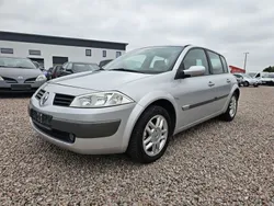 Silber Gebraucht 2006 Renault Mégane II Avantage Limousine | 2.999 € (Teuer)