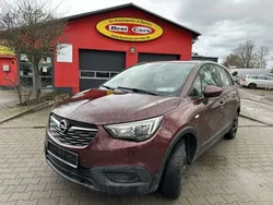 Rot Gebraucht 2018 Opel Crossland X SUV | 11.900 € (Guter Preis)